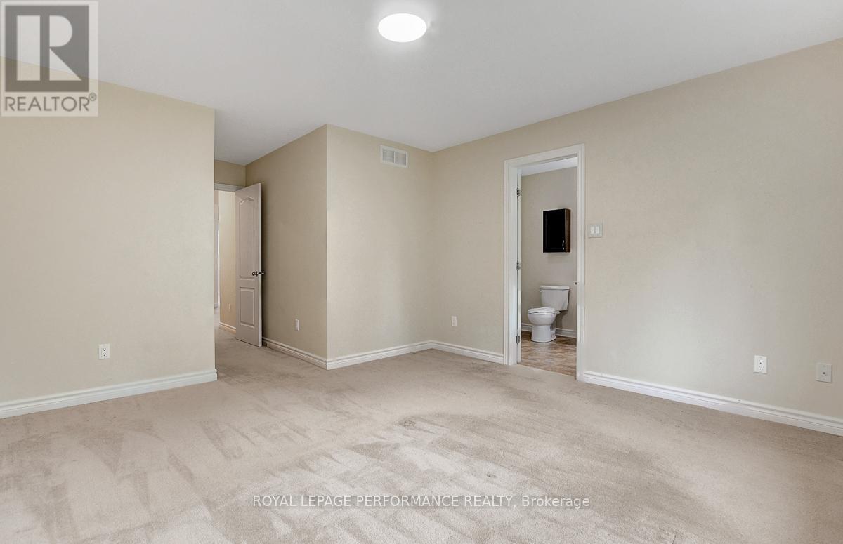 880 White Alder Avenue