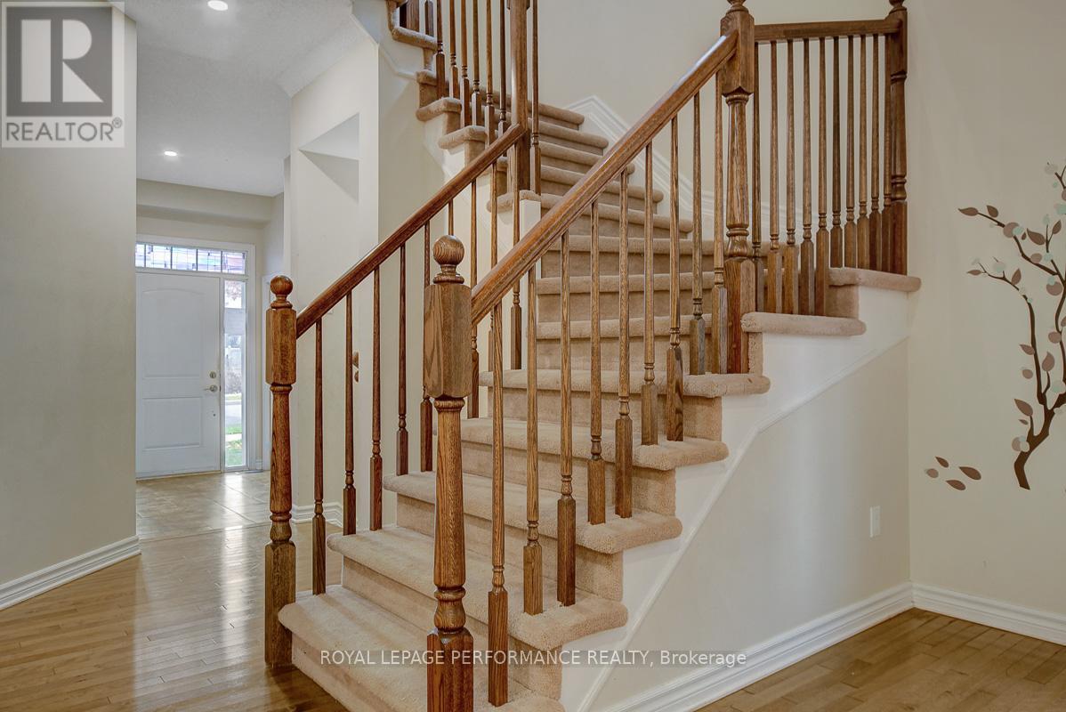 880 White Alder Avenue