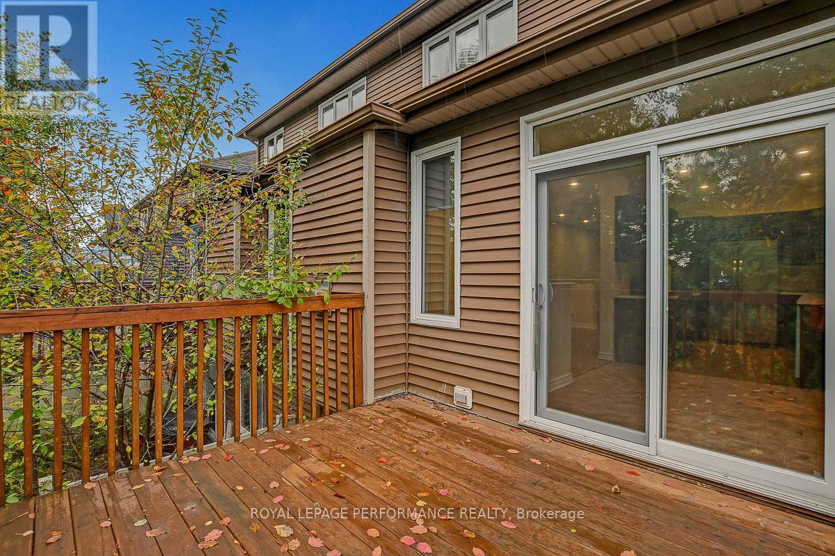 880 White Alder Avenue