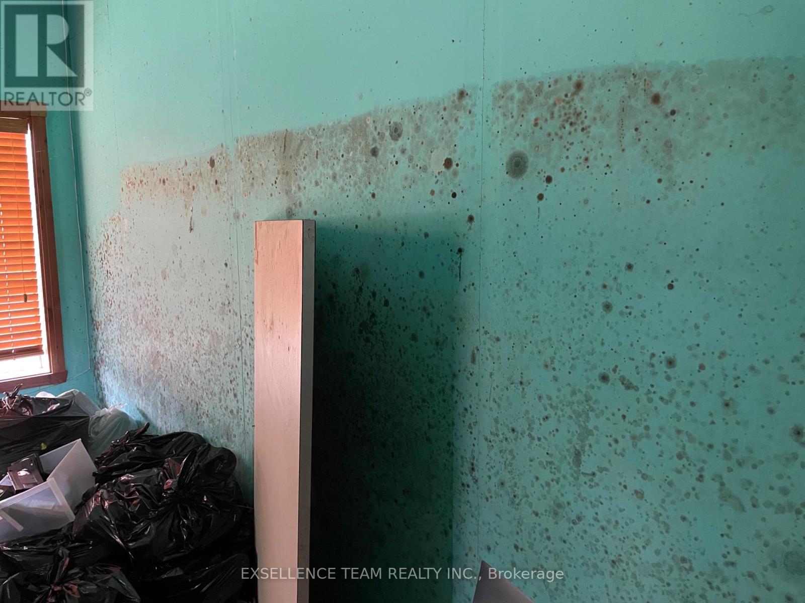 20115 Beaupre Road W