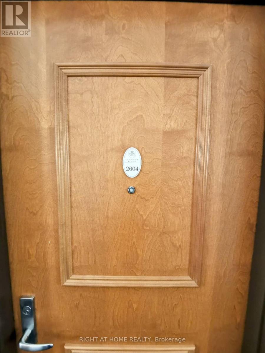 2604 - 242 Rideau Street