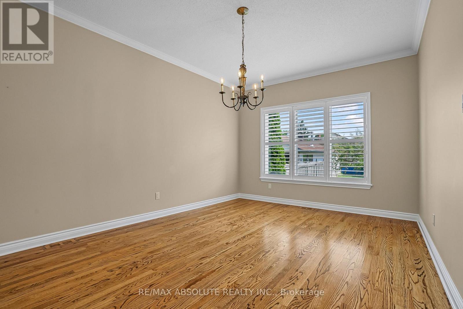 1513 Apeldoorn Avenue