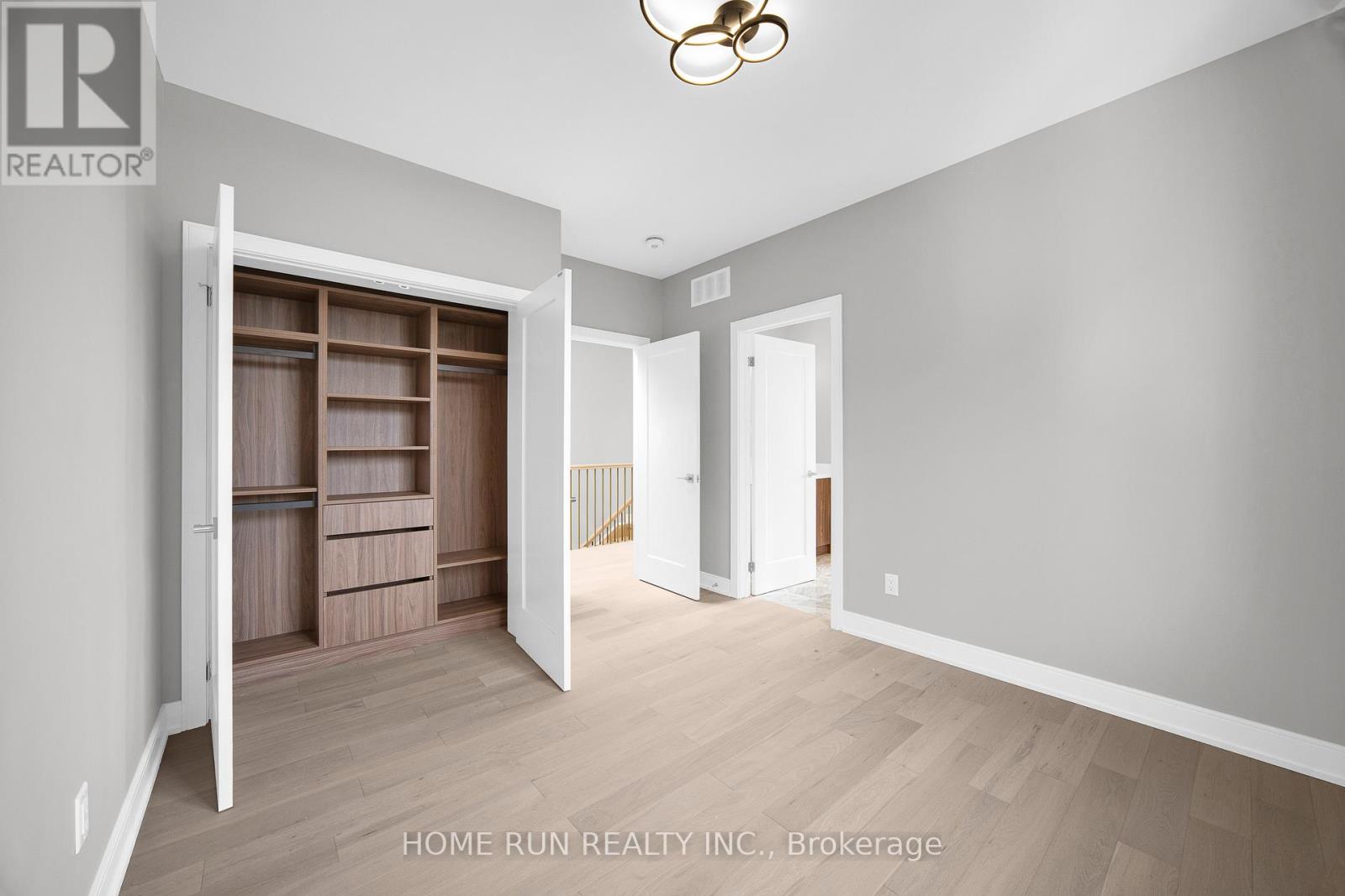 297 Dovercourt Avenue