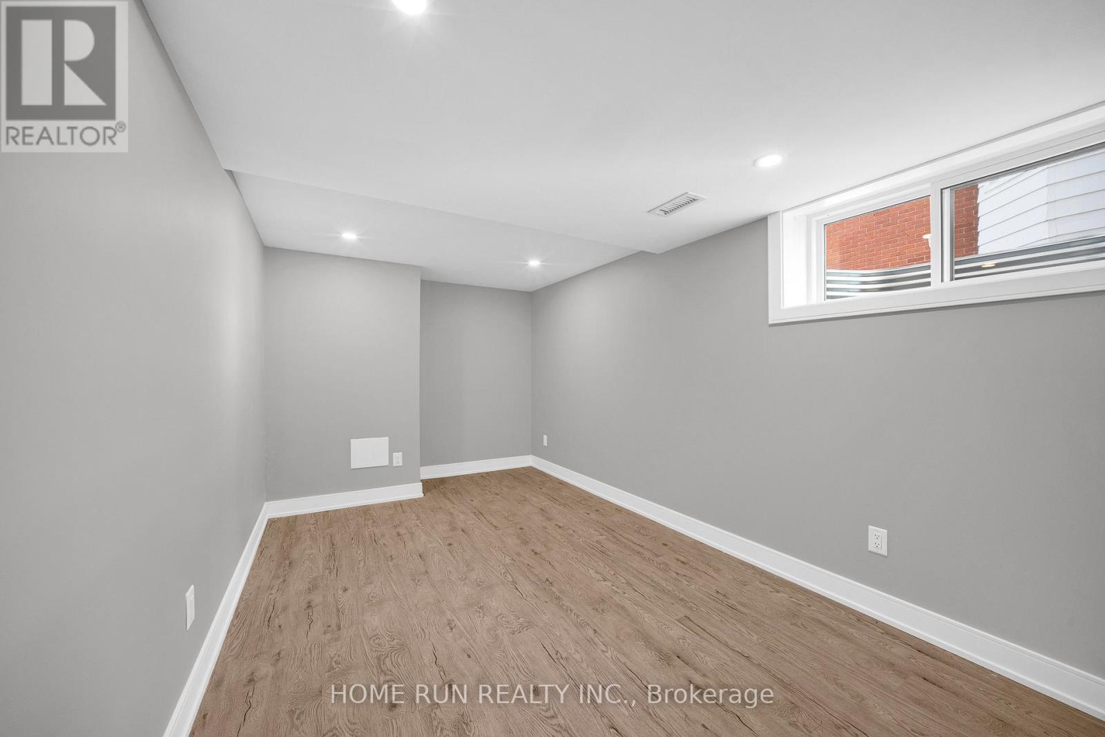 297 Dovercourt Avenue