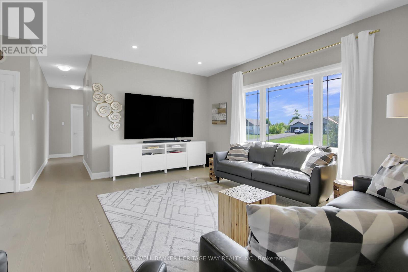 218 Owen Lucas Street