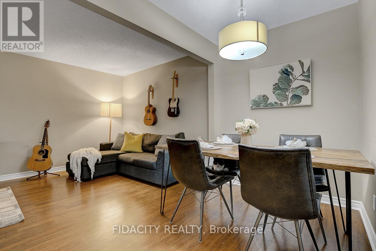 61 - 159 Salter Crescent