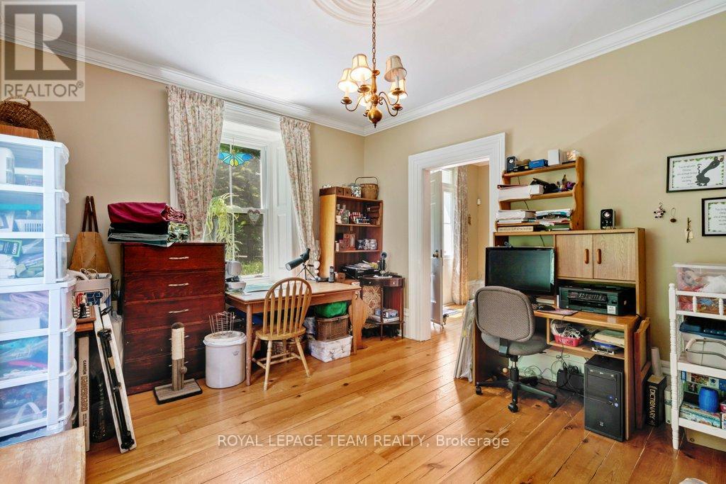 10095 Shaw Road