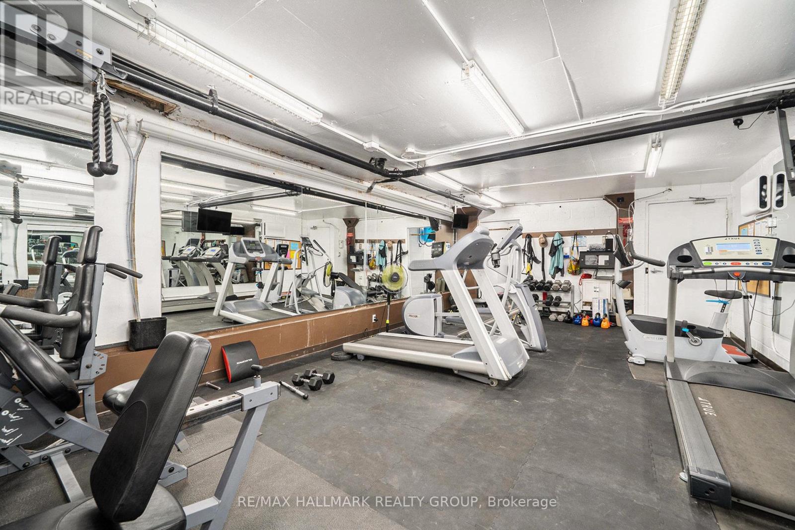 Ph4 - 158c Mcarthur Avenue