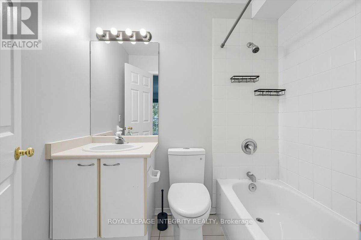 4 - 2949 Richmond Road