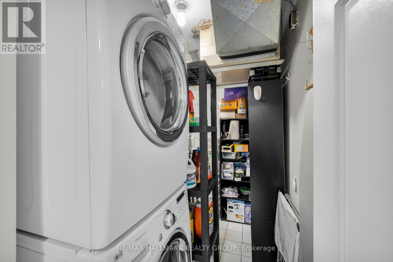 402 - 470 Laurier Avenue W