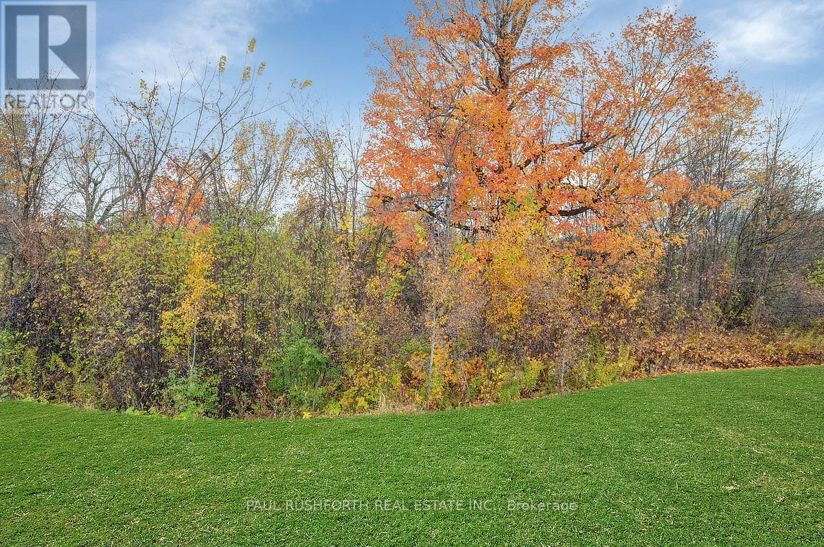 124 Chandelle Private