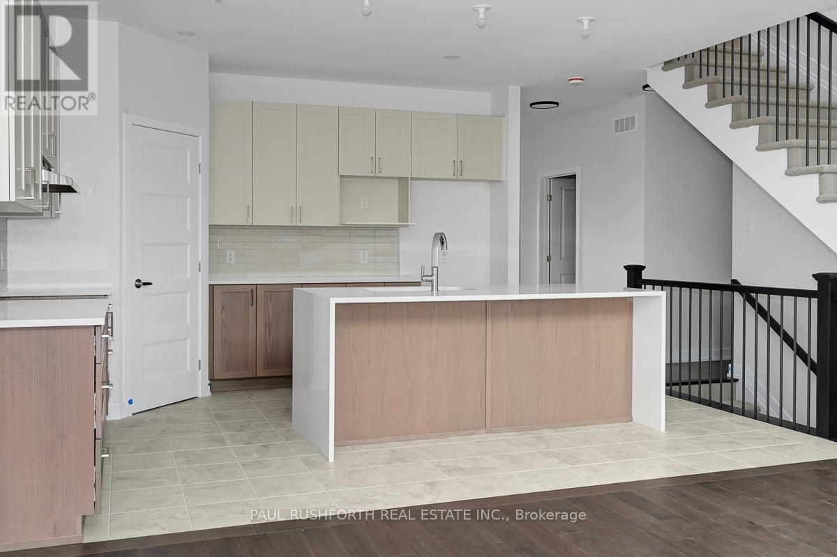 124 Chandelle Private