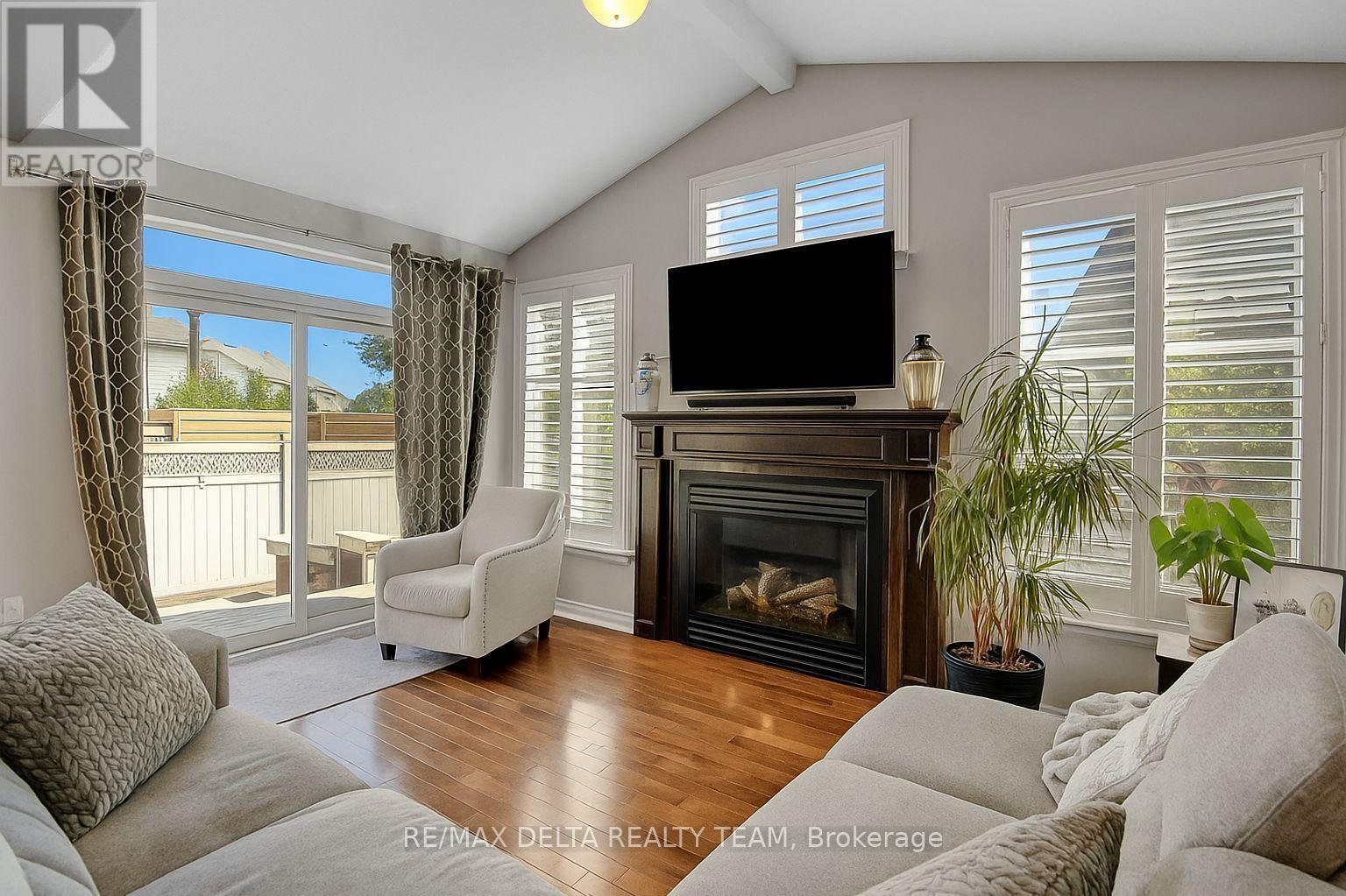 1916 Montmere Avenue