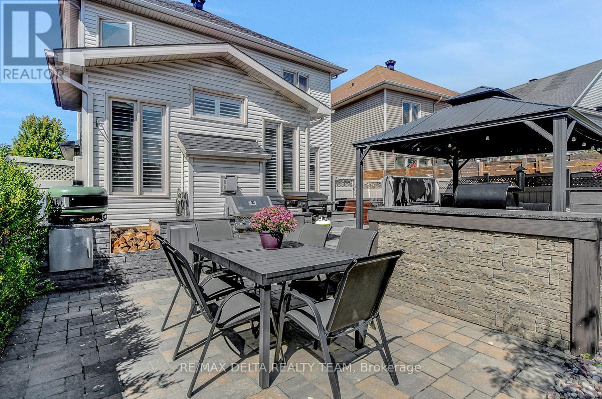 1916 Montmere Avenue