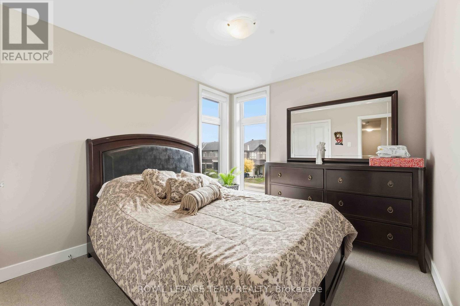 542 Borbridge Avenue