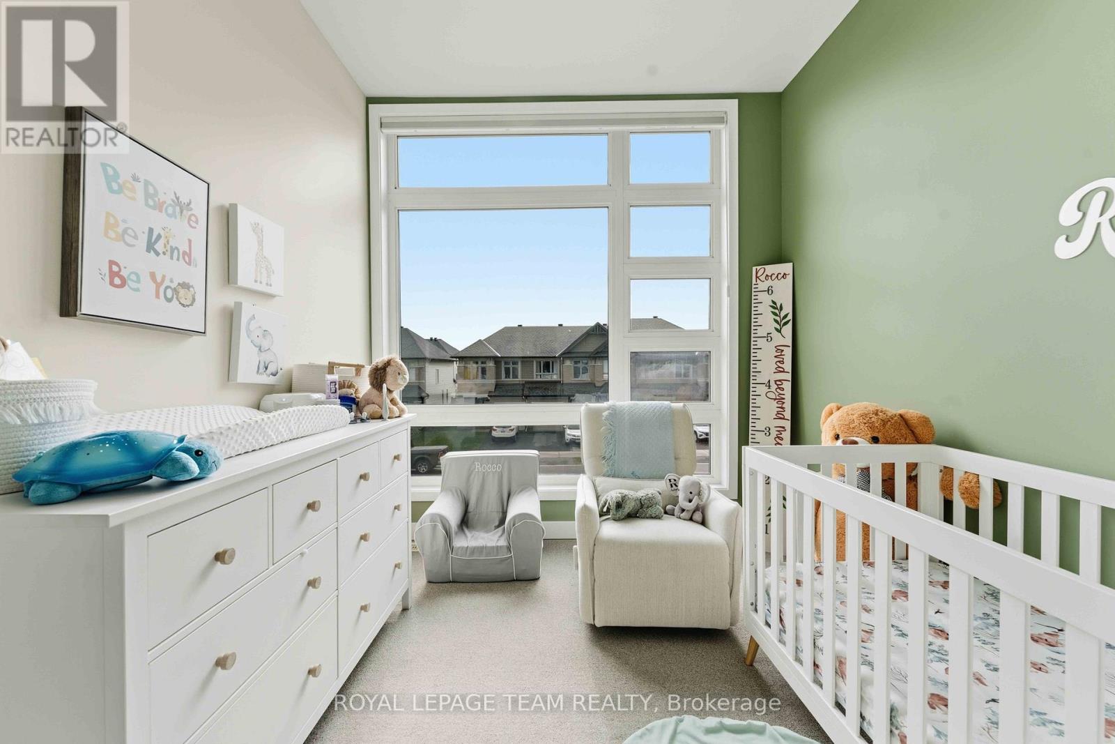 542 Borbridge Avenue