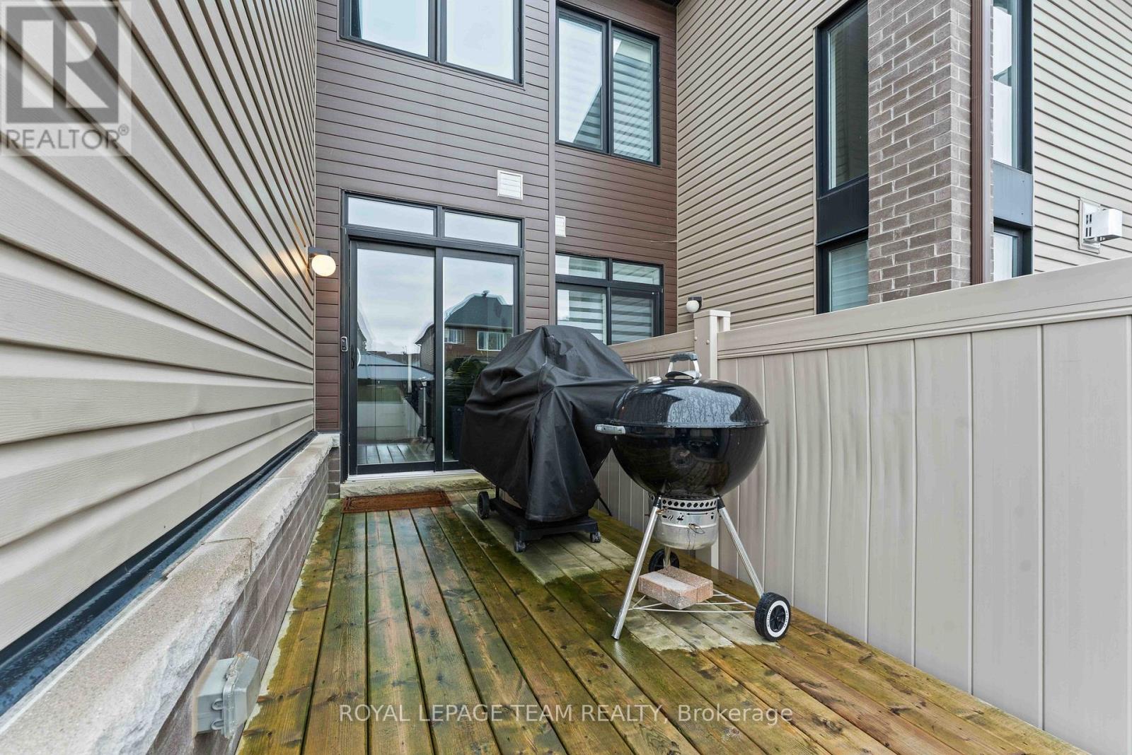 542 Borbridge Avenue