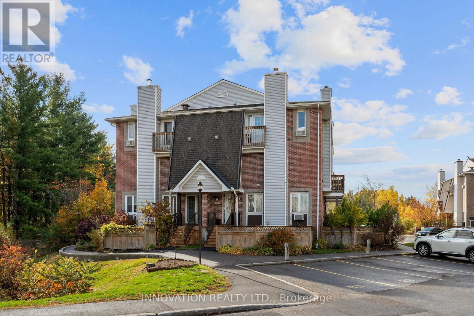 8 - 5 Timberview Way