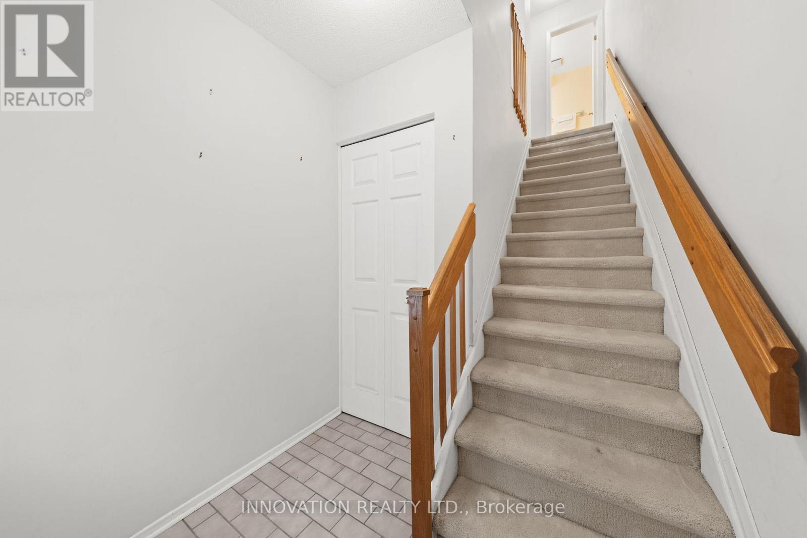 8 - 5 Timberview Way