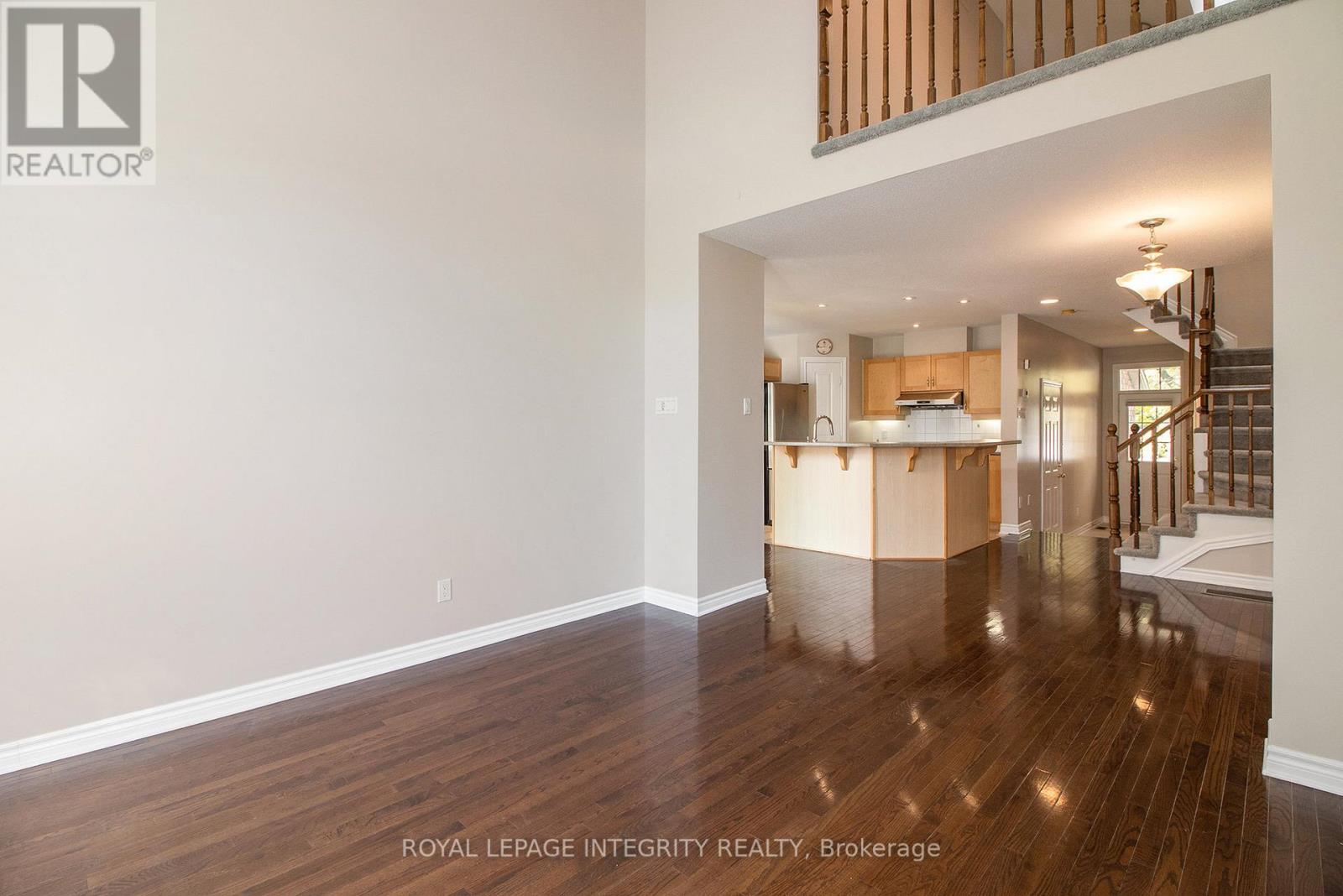 2080 Melette Crescent