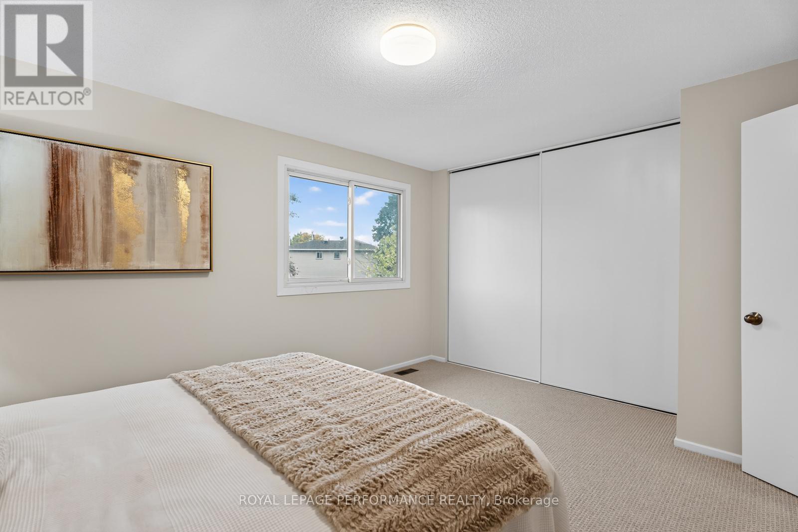 118 - 176 Woodfield Drive