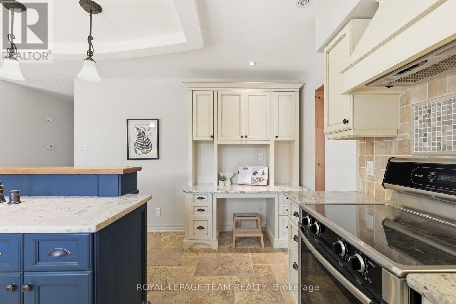 1102 Cindy Hill Crescent