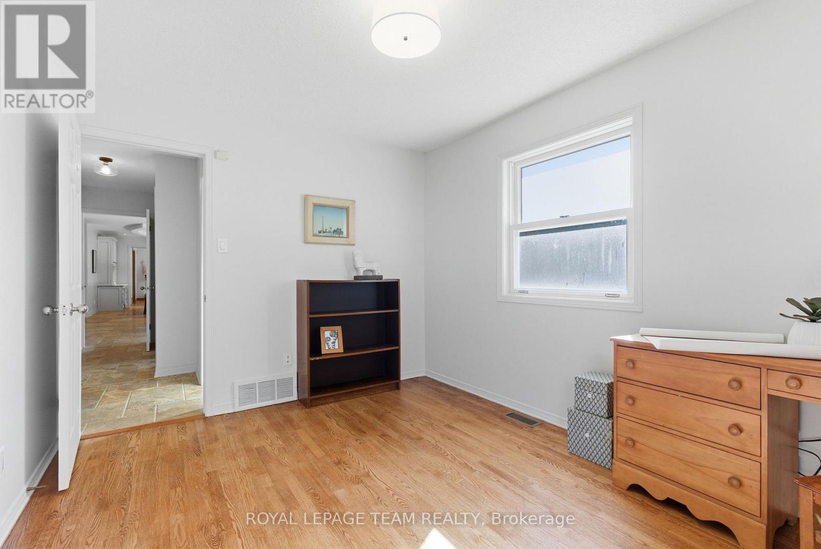 1102 Cindy Hill Crescent