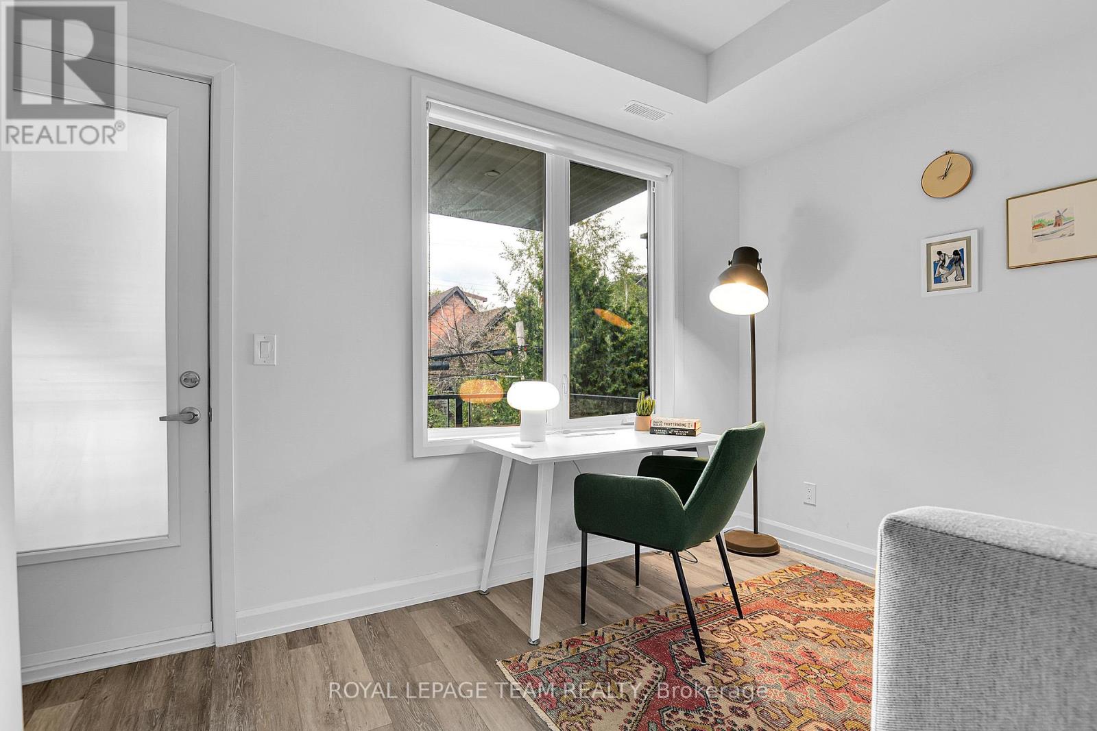 3 - 515 Gladstone Avenue