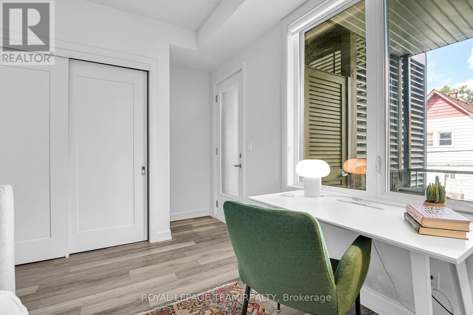 3 - 515 Gladstone Avenue