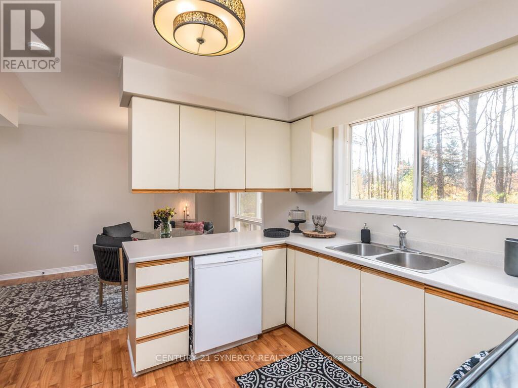 1423 Diamondview Road