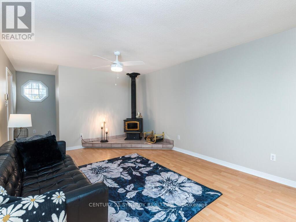 1423 Diamondview Road