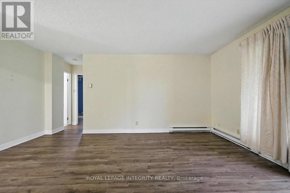 109 - 158a Mcarthur Avenue