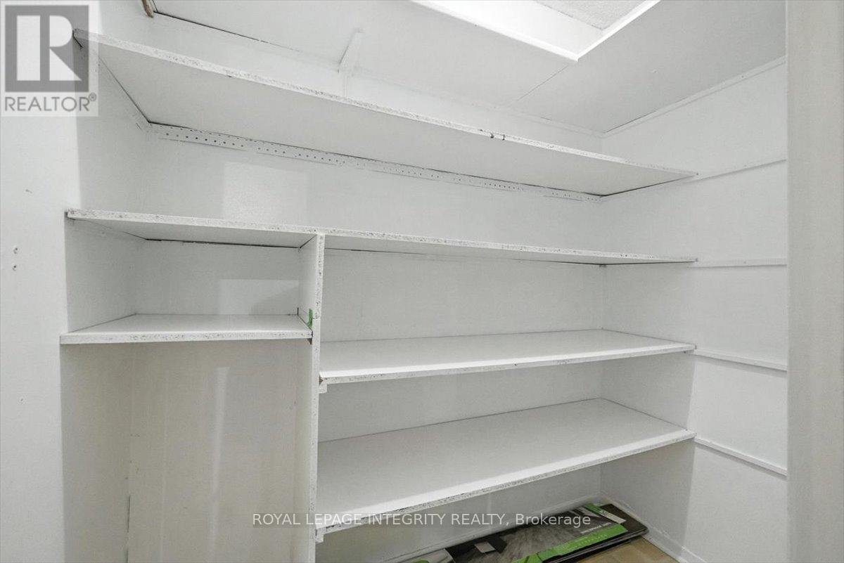 109 - 158a Mcarthur Avenue