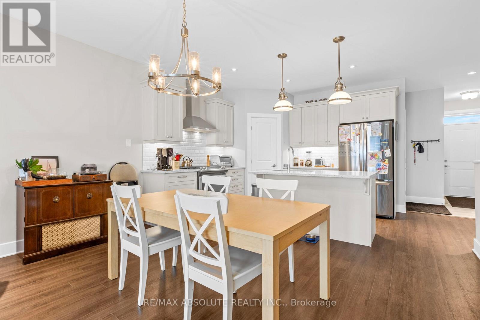 19 Elmer West Street