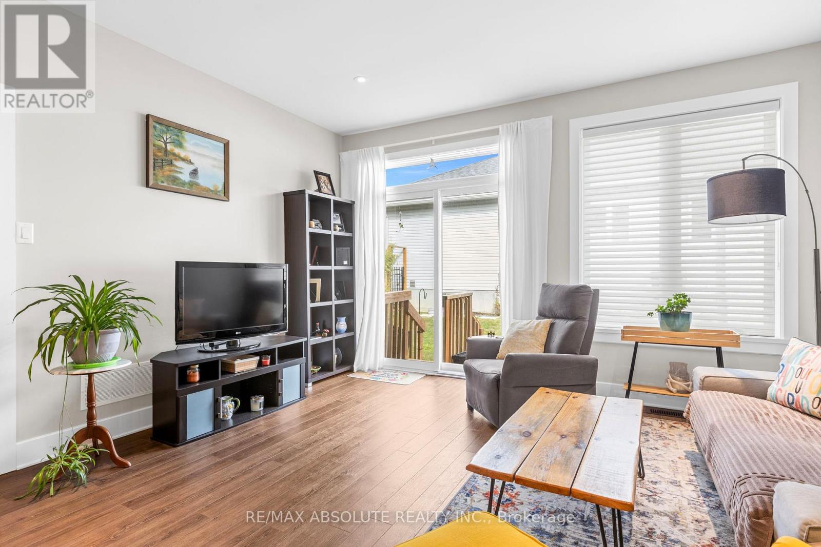 19 Elmer West Street