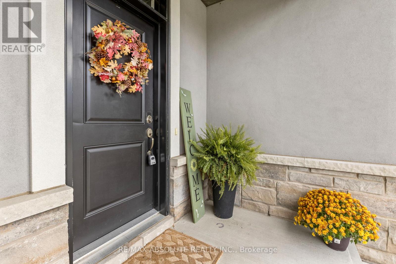 19 Elmer West Street