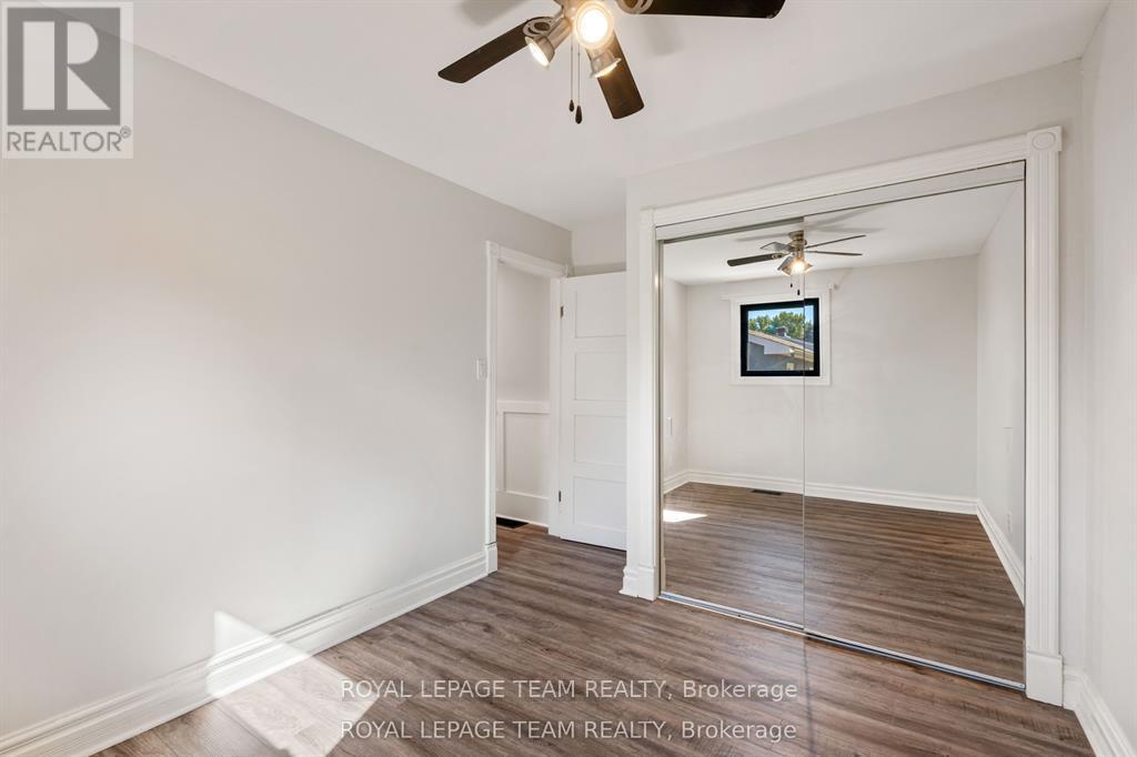 565 Dufferin Street W