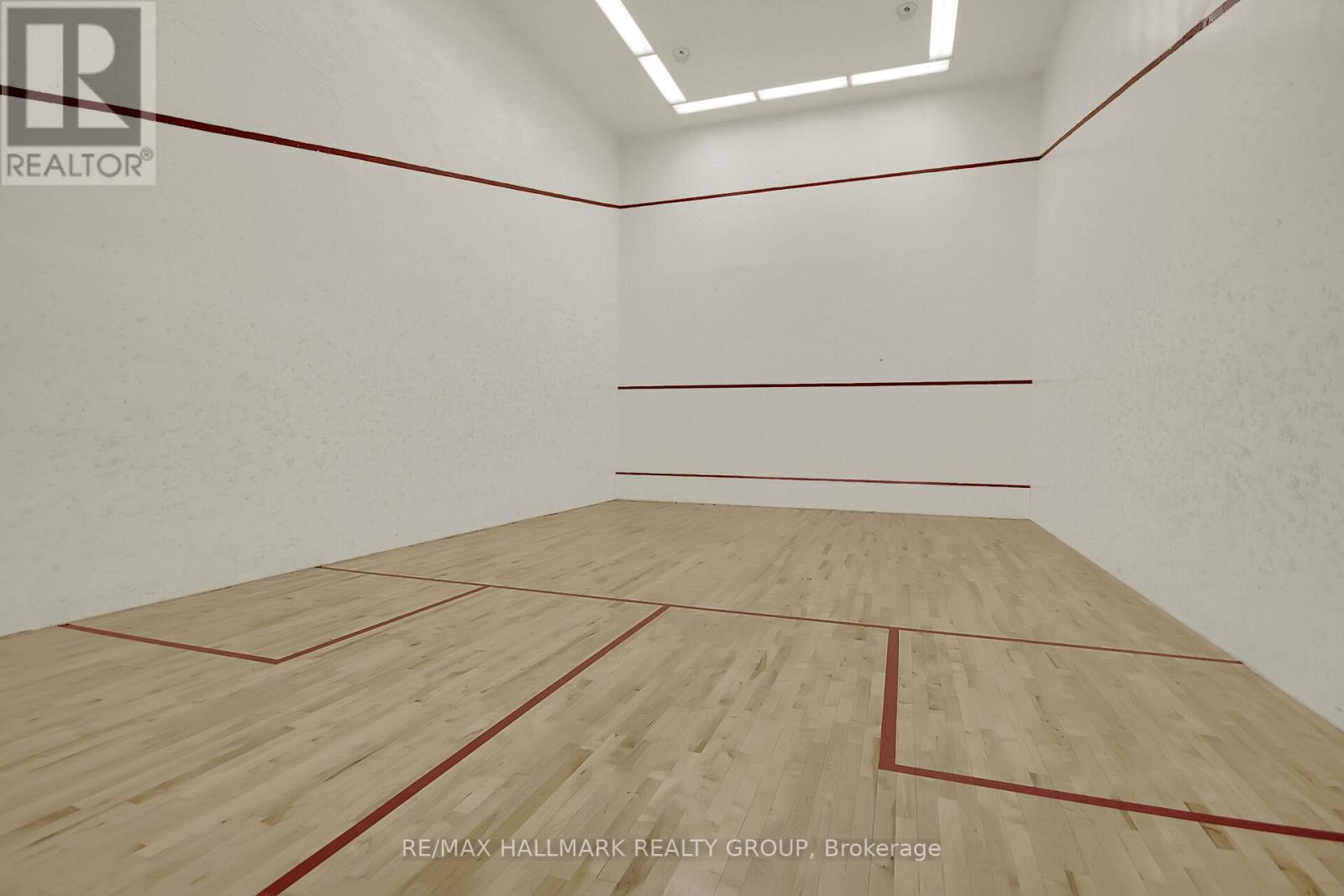 510 - 2871 Richmond Road