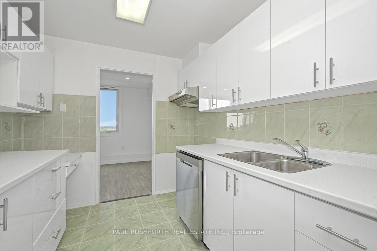 1406 - 2625 Regina Street