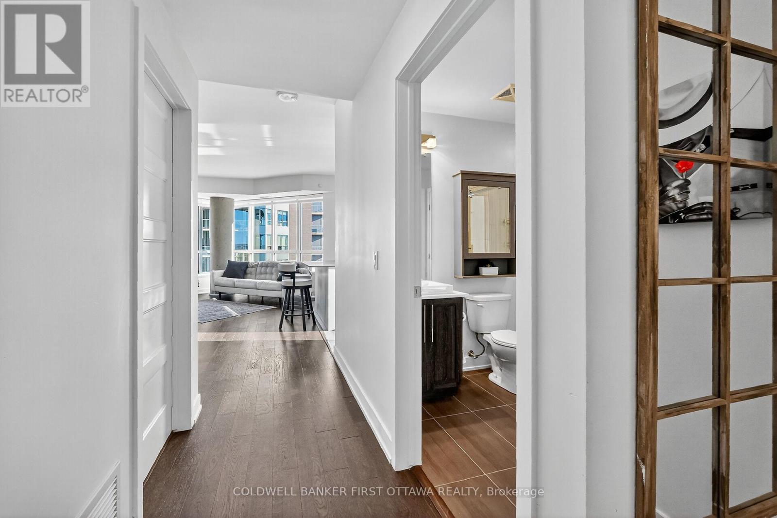 602 - 200 Inlet Private