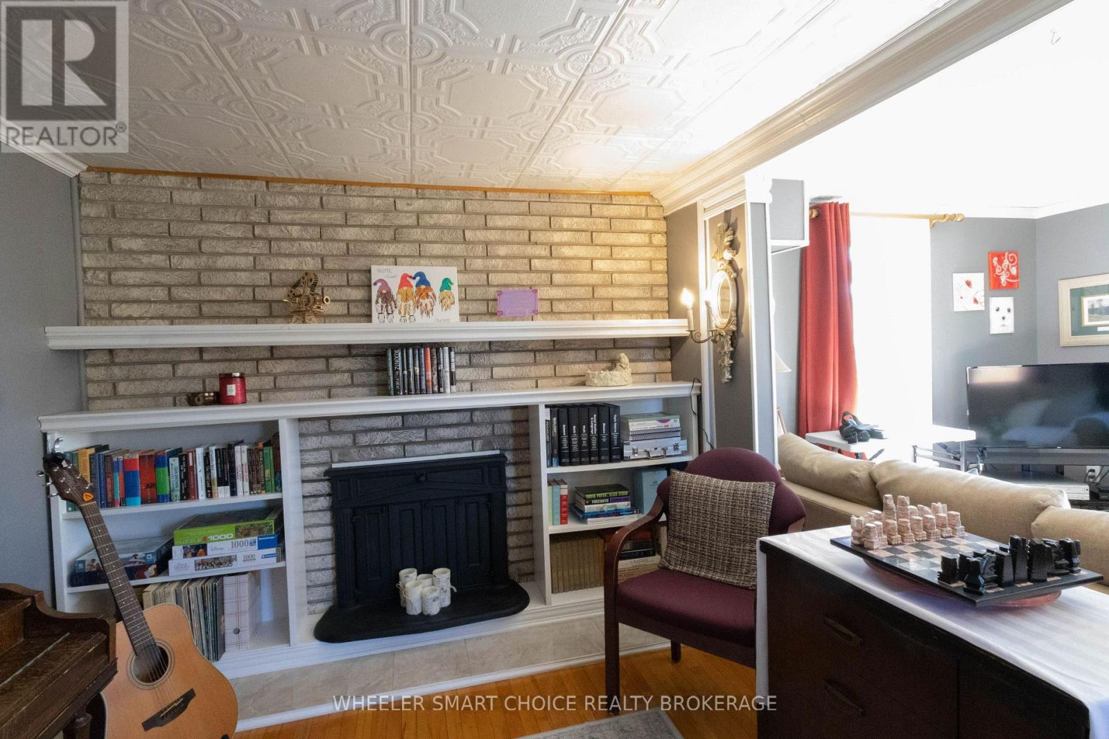 40 St Laurent Avenue