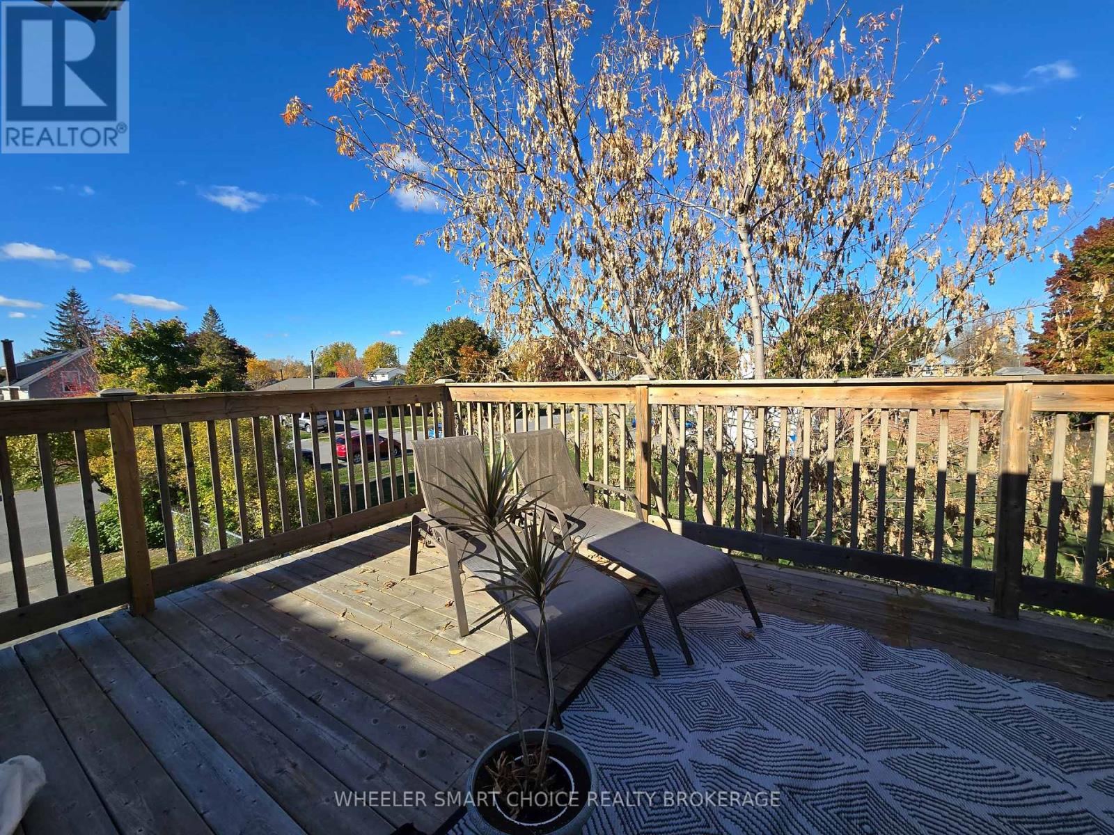 40 St Laurent Avenue