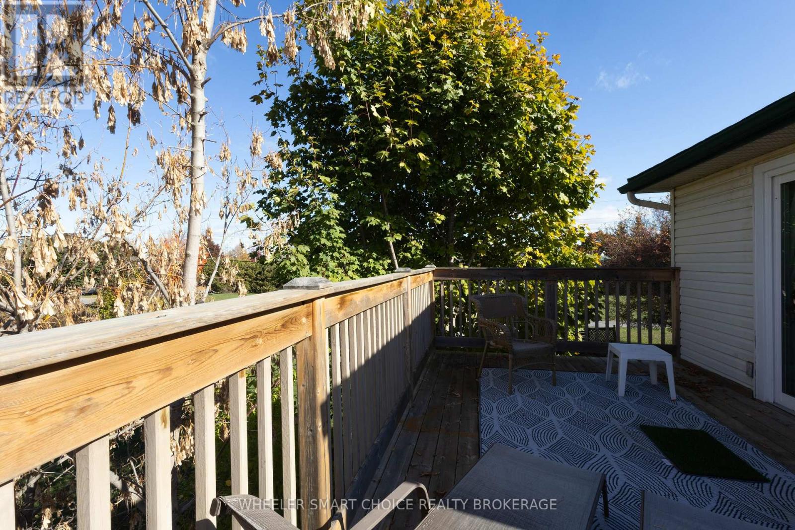 40 St Laurent Avenue