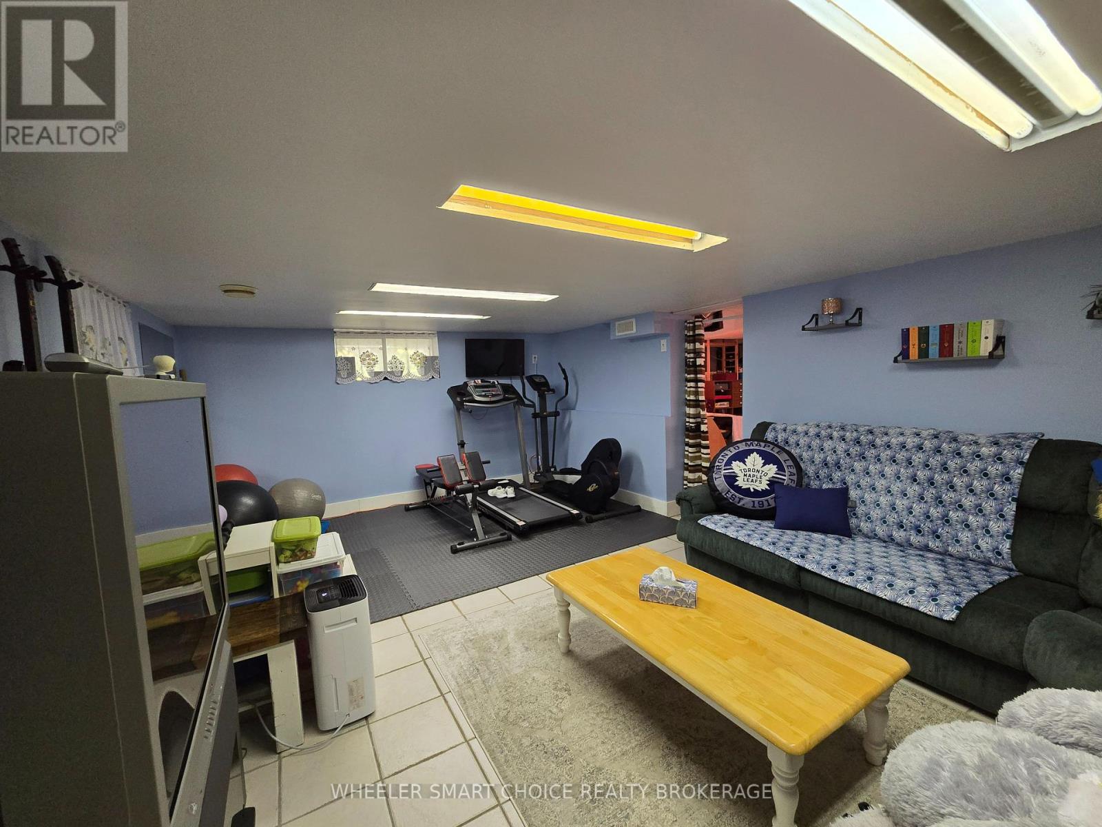 40 St Laurent Avenue