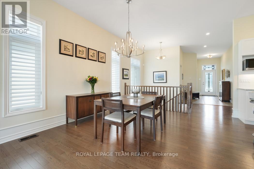 316 Serenade Crescent W