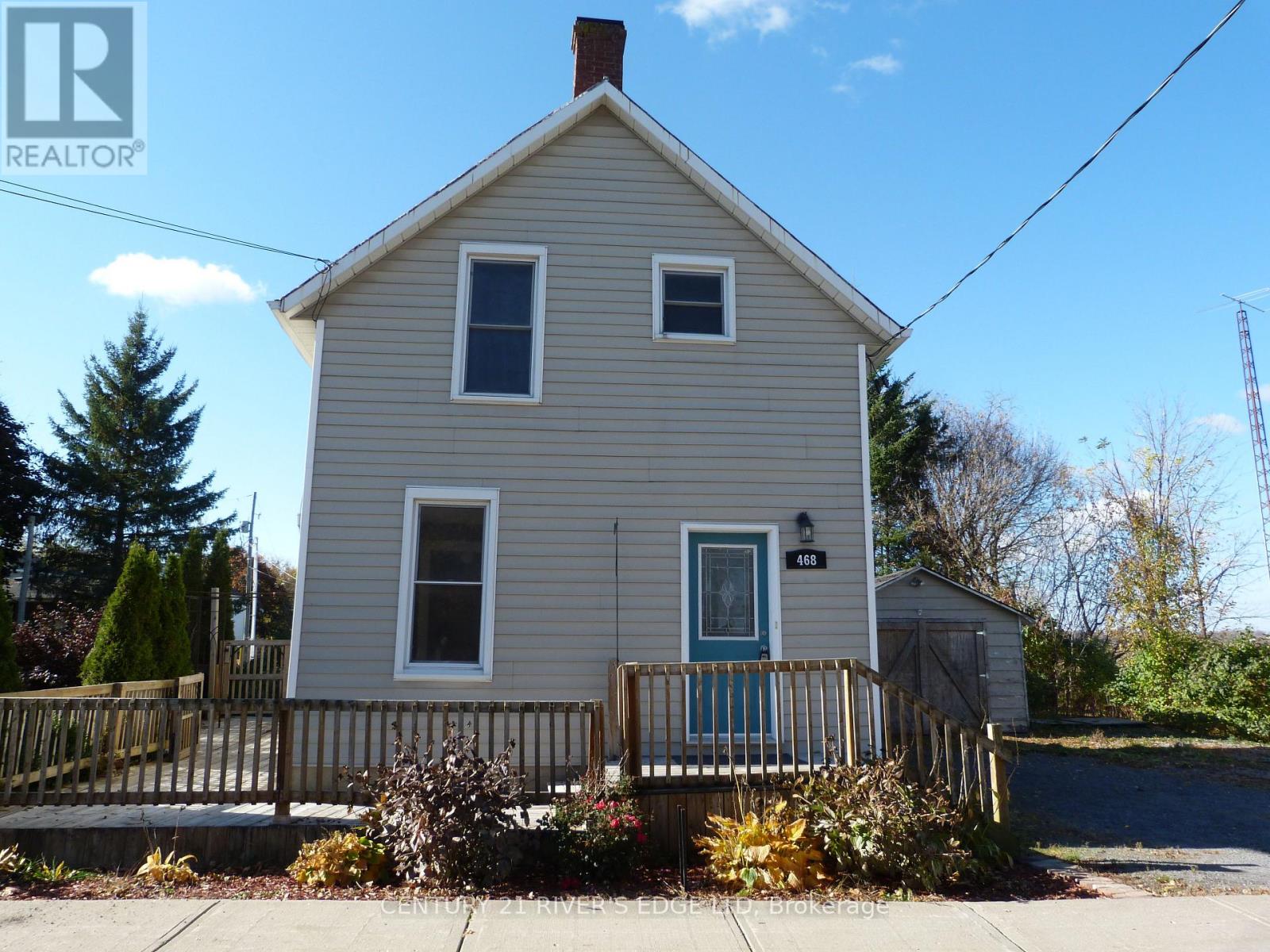 468 Gladstone Street N