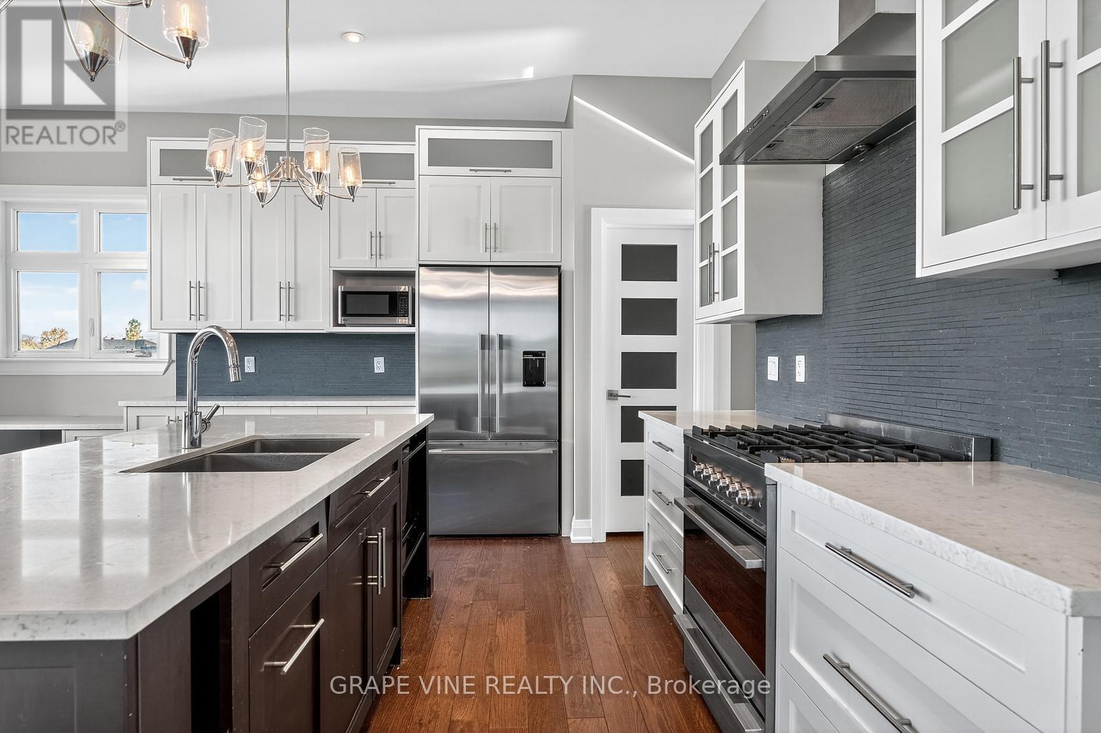 6835 Springrun Place