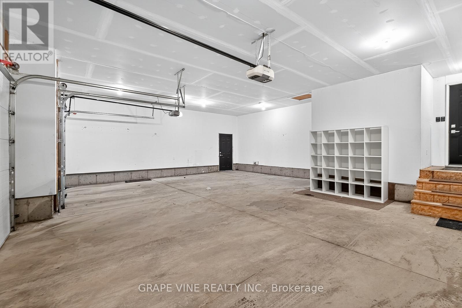 6835 Springrun Place