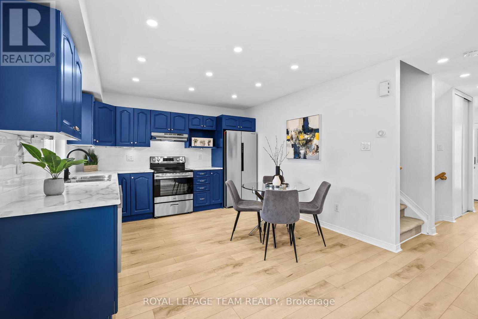 381 Moffatt Pond Court