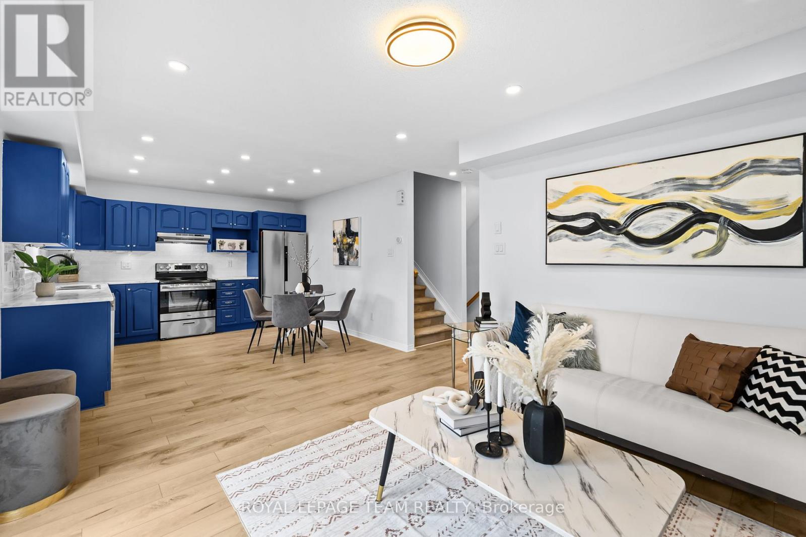 381 Moffatt Pond Court